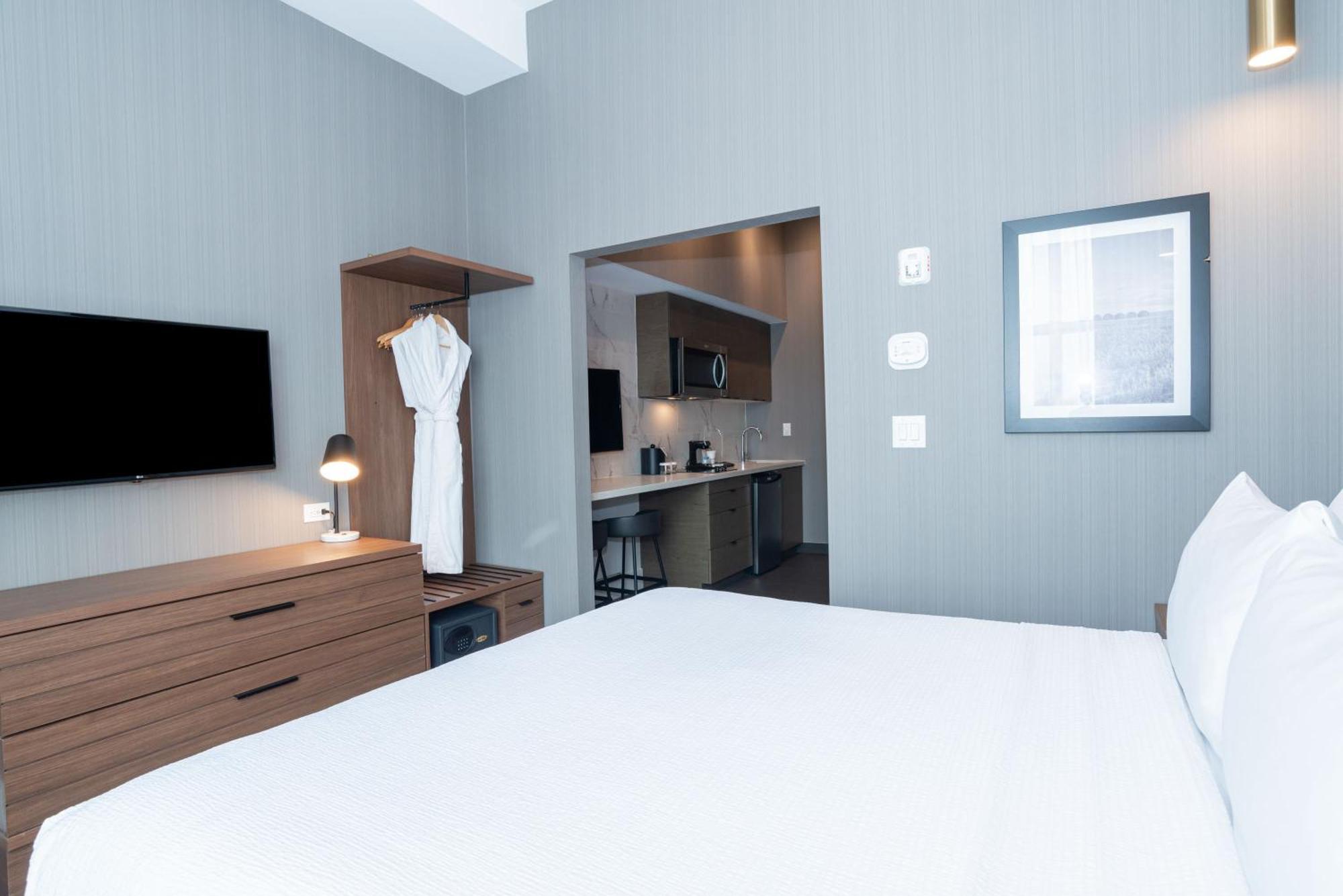 Sandman Signature Sherwood Park Hotel Eksteriør billede