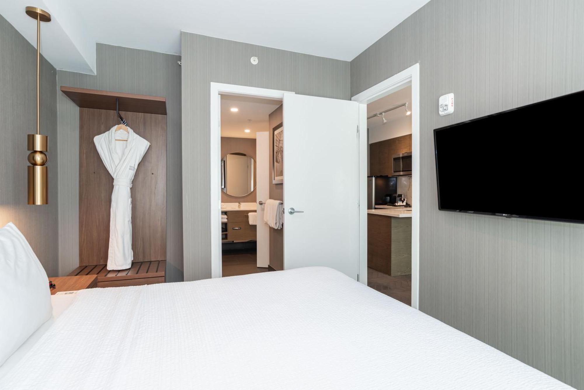 Sandman Signature Sherwood Park Hotel Eksteriør billede