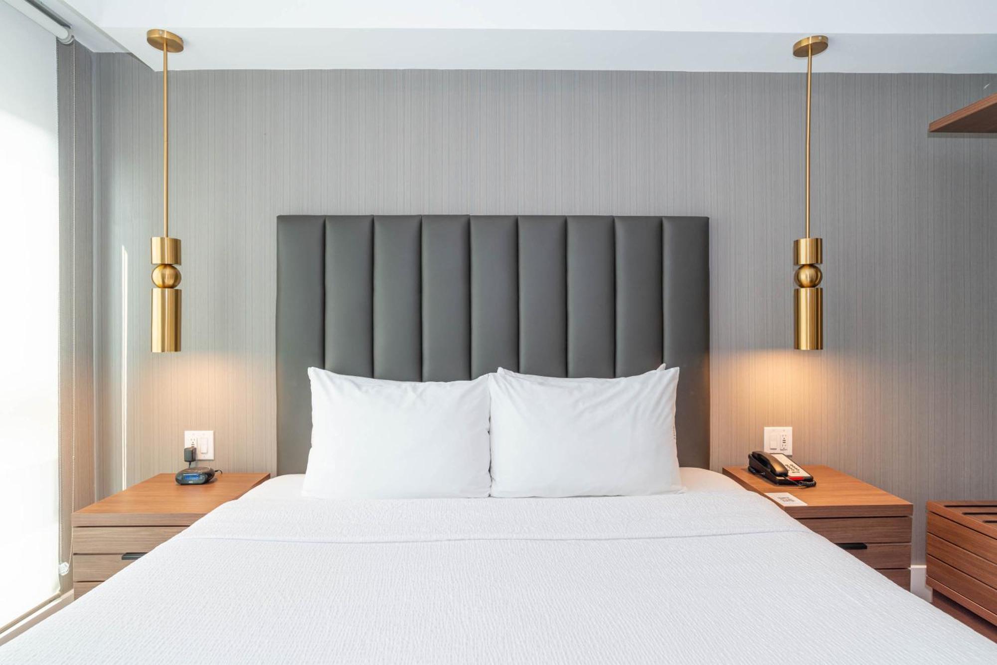 Sandman Signature Sherwood Park Hotel Eksteriør billede